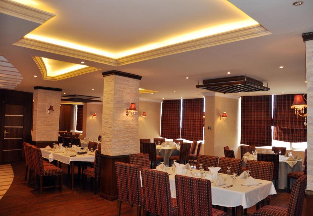 Al Higgi Hotel Janbu Zewnętrze zdjęcie